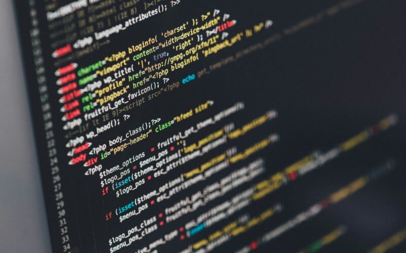 Développement web complet : HTML, CSS, JavaScript — ton premier site en 4 semaines